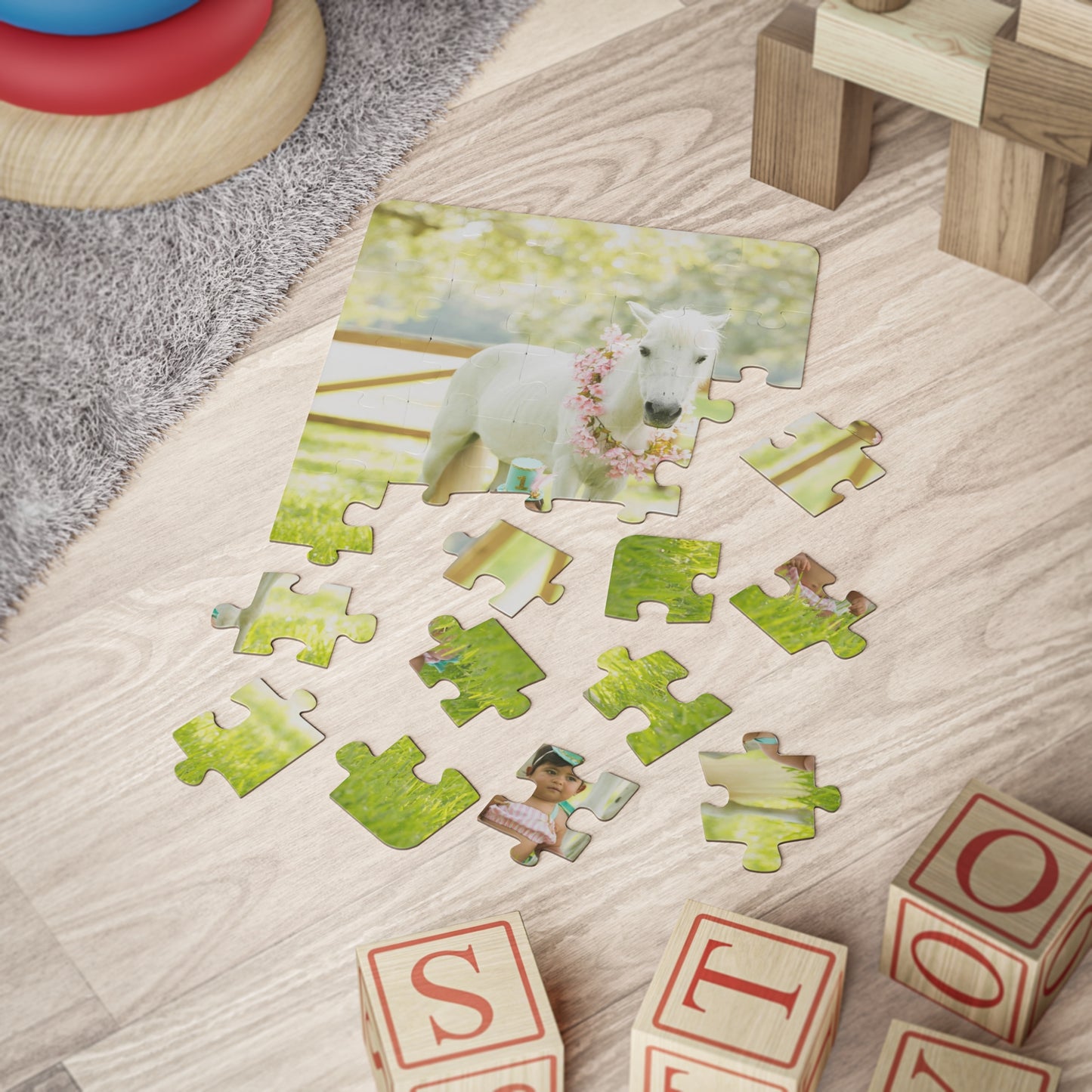 PREMIUM "Caroline's White Horse" Kids' Puzzle, 30-Piece